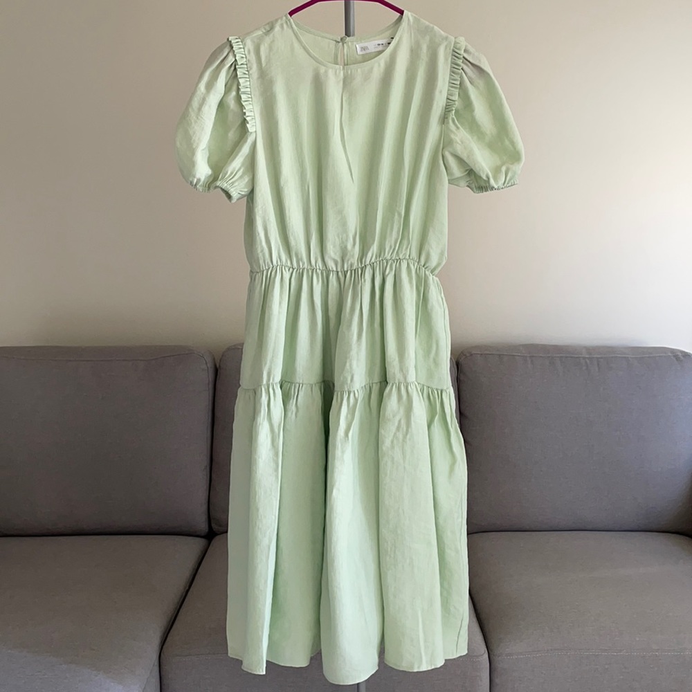 Beautiful Zara sage dress
